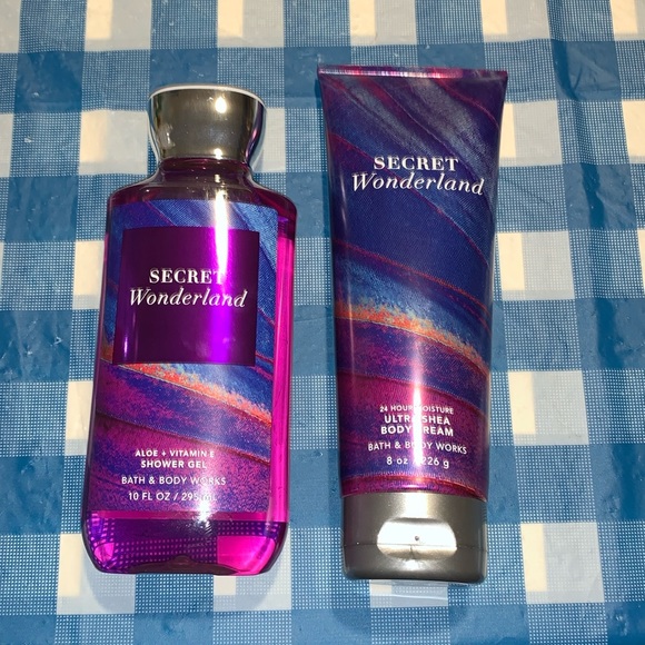 Bath & Body Works Bath & Body Bath Body Works Secret Wonderland